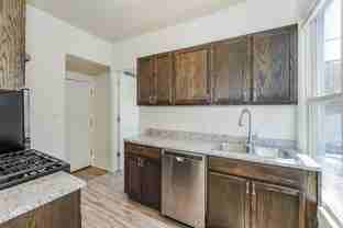 1115 1/2 4th Street NE - Photo 1 of 1