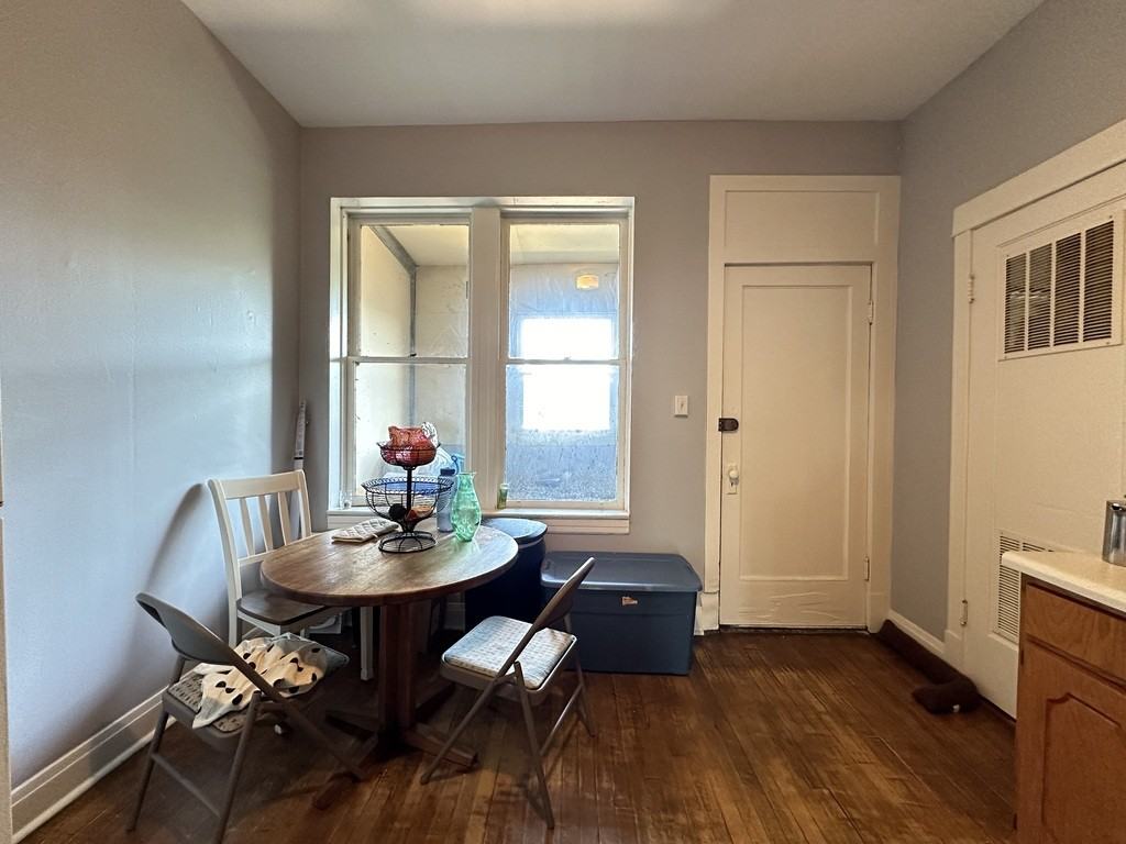 2623 W Crystal St #3 - Photo 6 of 21