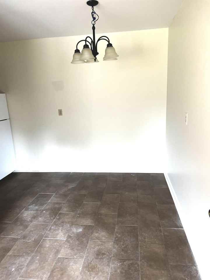 101 North Hill-N-Dale Street - Photo 3 of 14