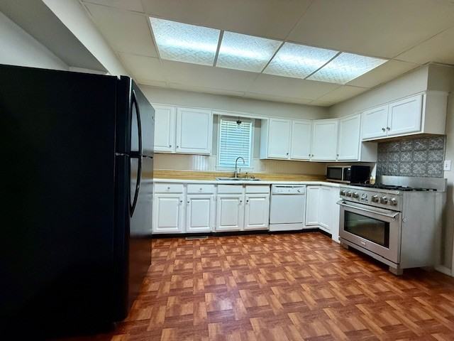 220 Diamond Street - Photo 2 of 10