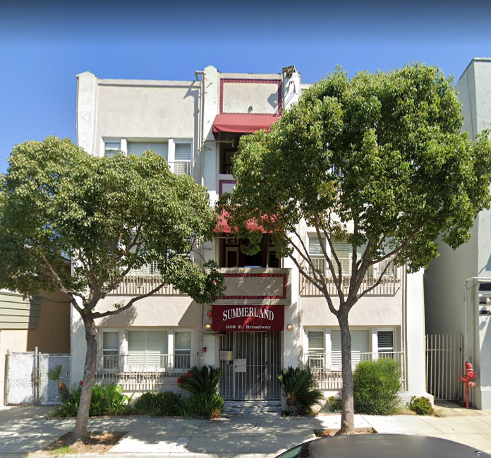 959 E. Broadway - Photo 4 of 9