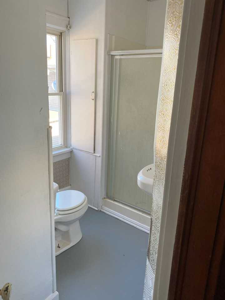 701 Arlington Avenue Northwest - Photo 7 of 14