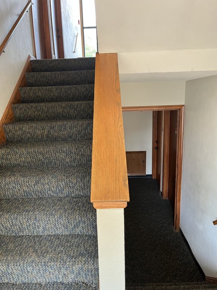 Larpenteur 1486 - Photo 4 of 21