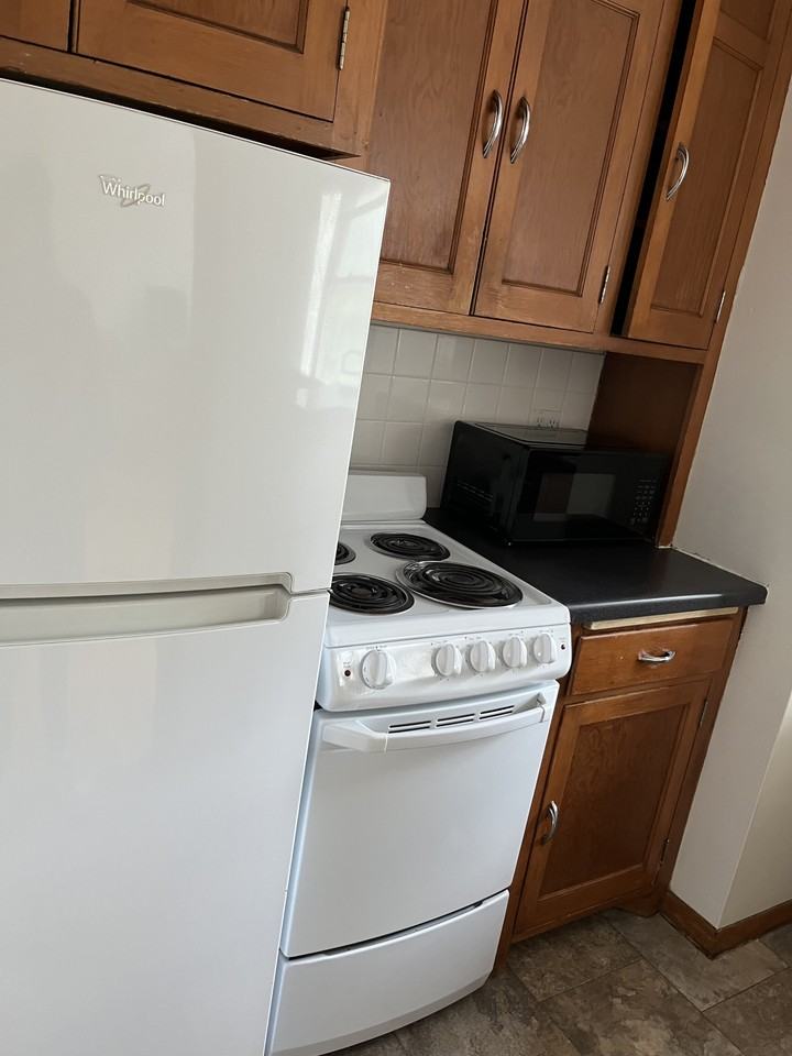 Larpenteur 1486 - Photo 7 of 21