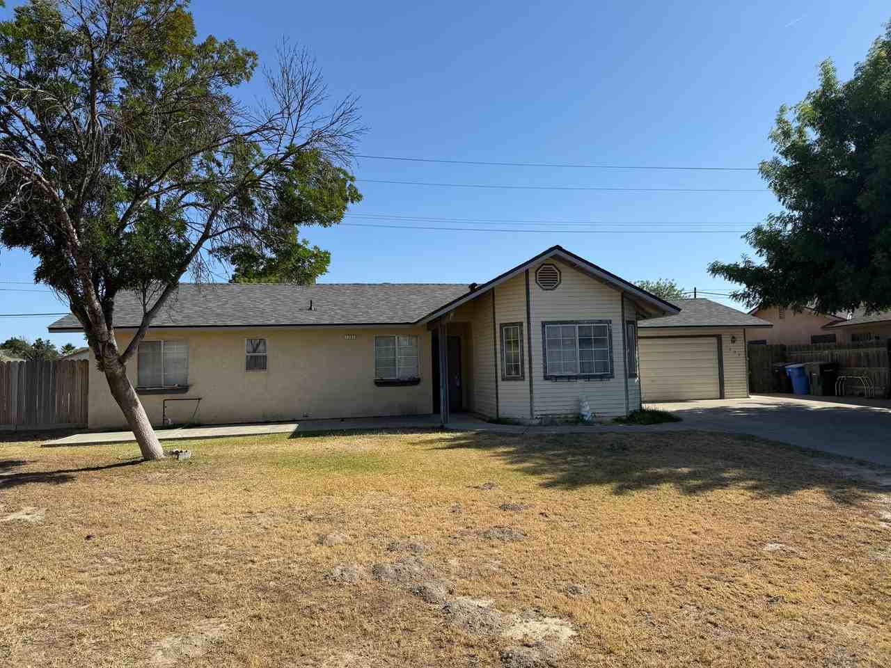 1202 Levich St - Photo 2 of 2