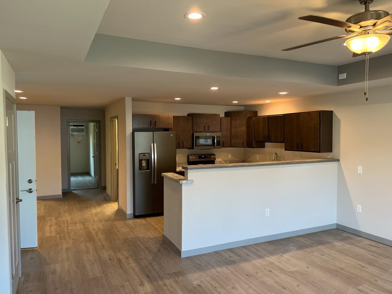 1205 Salem Drive - Photo 3 of 22