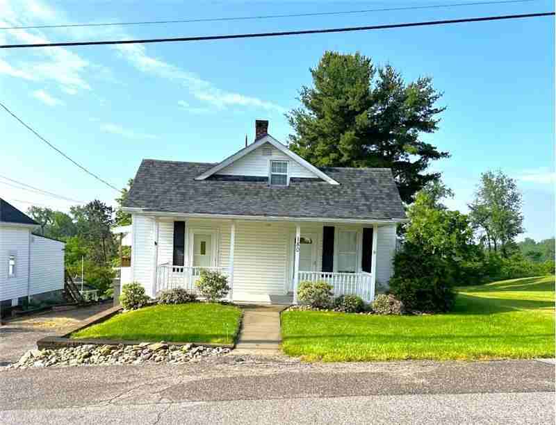 180 Church St - Photo 2 of 17