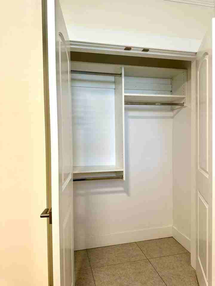 6508 Gladstone Street - Photo 3 of 9