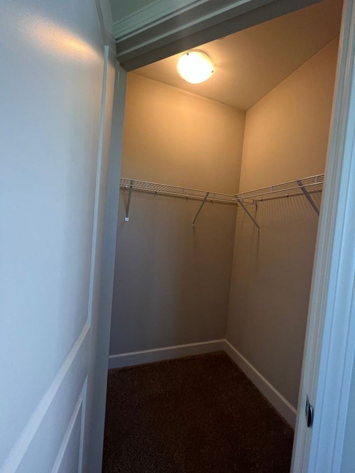 7 N Main St - Photo 5 of 33