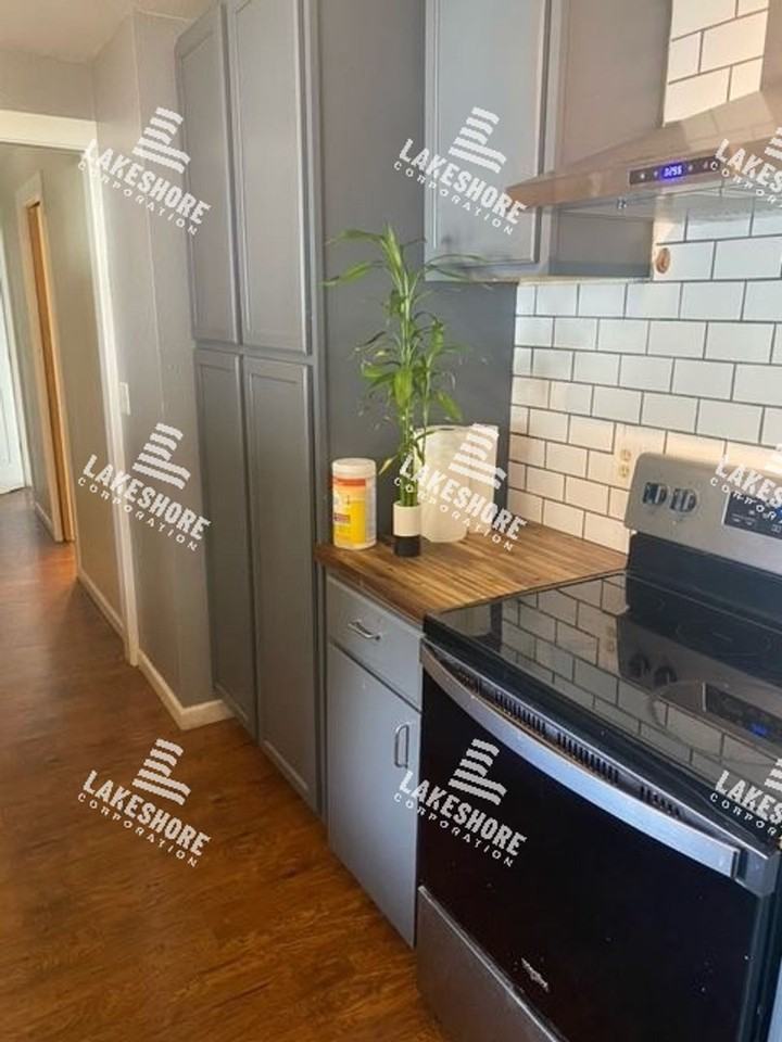 23624 52nd Ave E - Photo 5 of 26