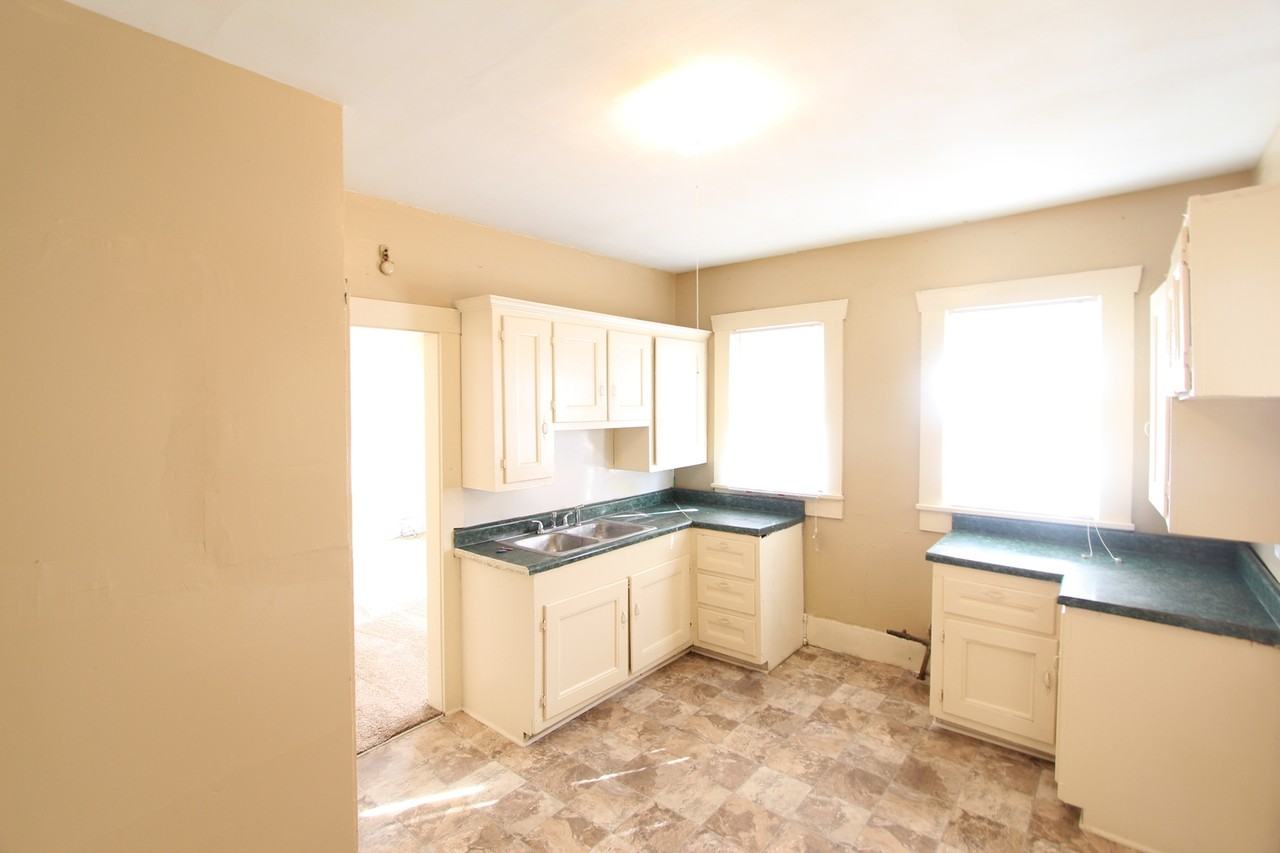 126 69th Pl N - Photo 6 of 15