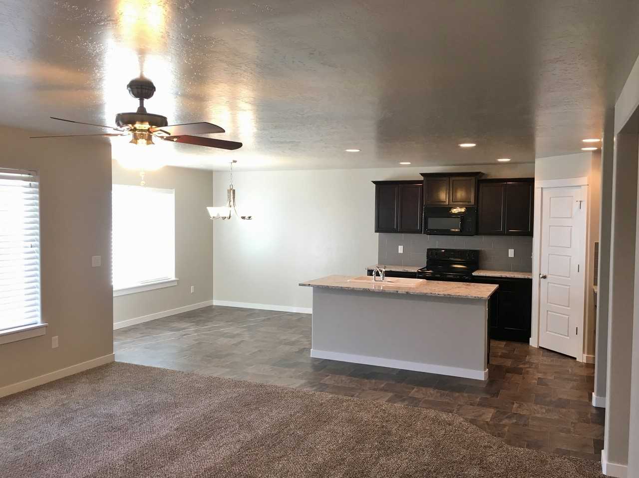 6167 N Santa Rita Ave - Photo 3 of 27