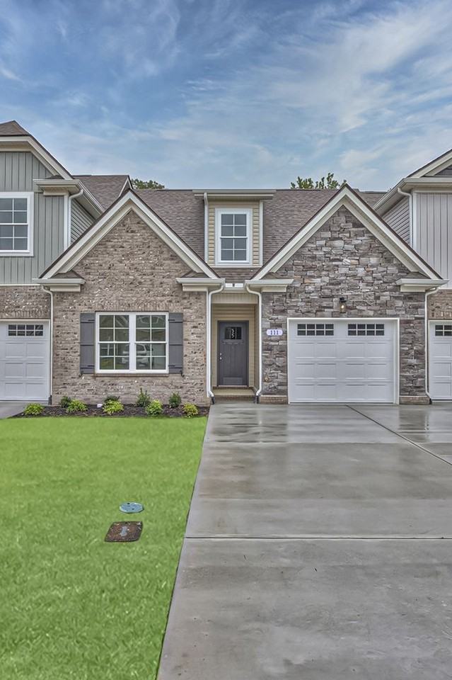 173 Creek Wood Rd - Photo 3 of 31
