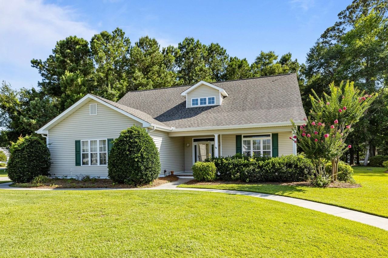 212 Carefree Ln - Photo 2 of 47