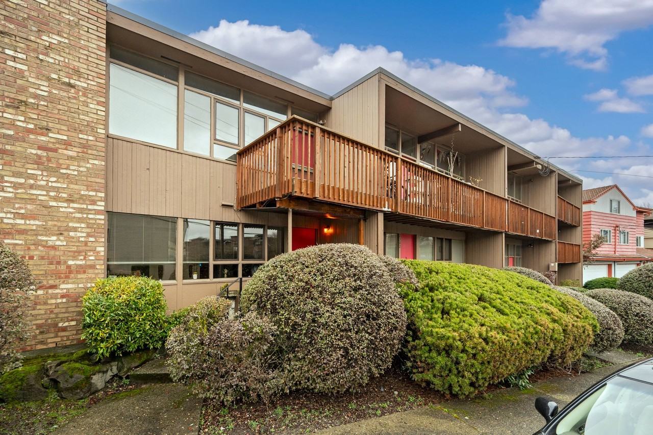 Ravenna Park Vista - Photo 4 of 27