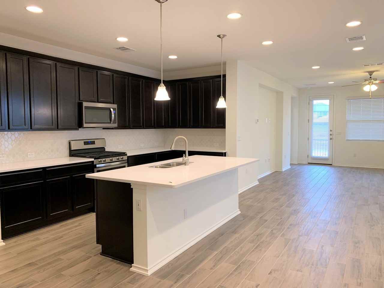 2103 Tasmanian Tiger Trce - Photo 3 of 24