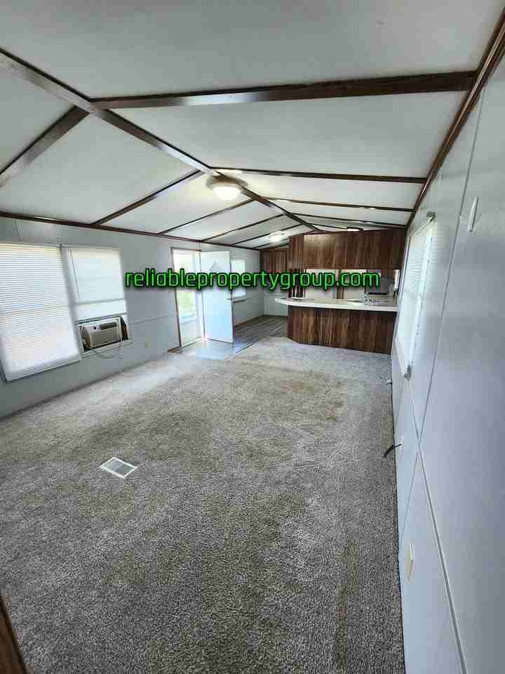 12 Holiday Park - Photo 2 of 12