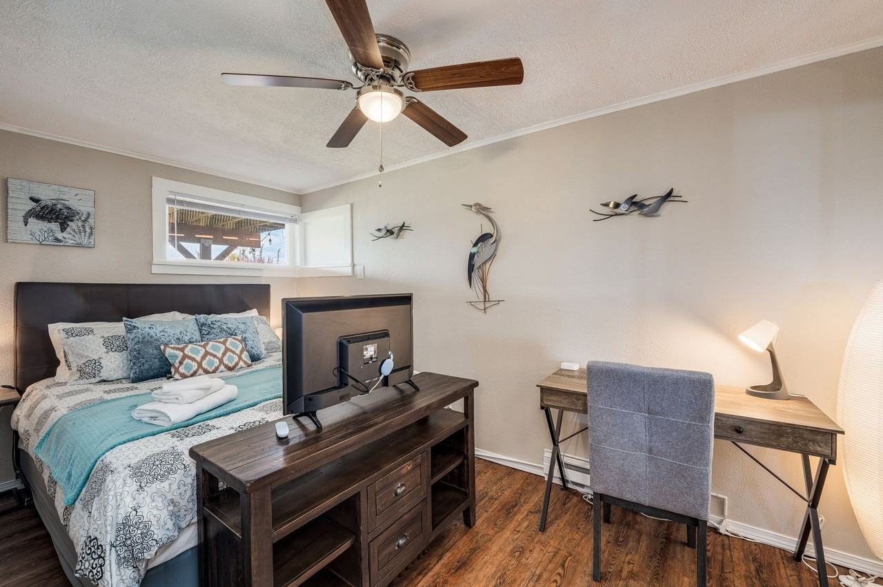 3719 59th Ave Sw - Photo 7 of 12