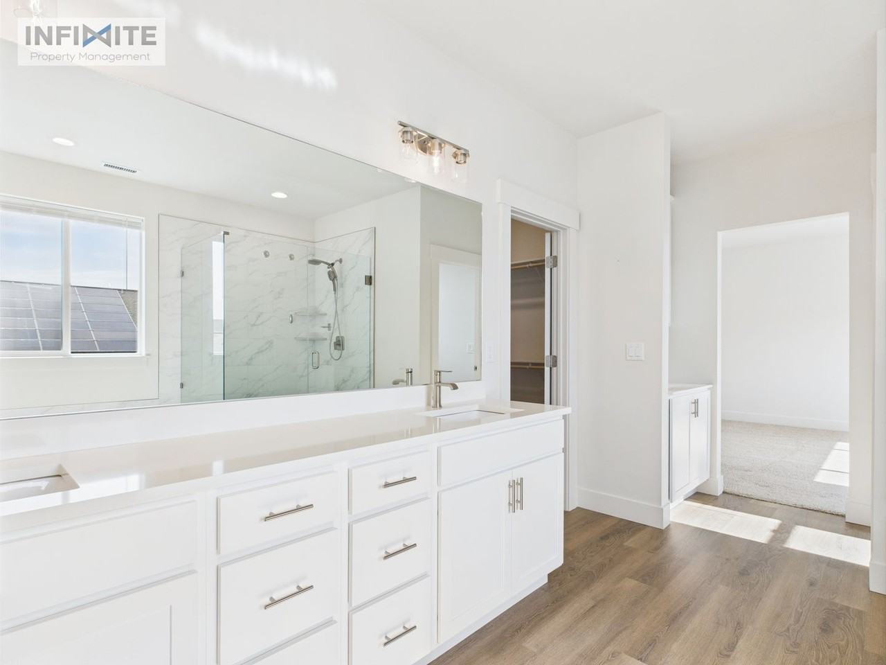1611 Wyatt Earp Ct - Photo 4 of 34