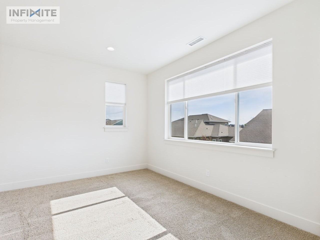 1611 Wyatt Earp Ct - Photo 6 of 34