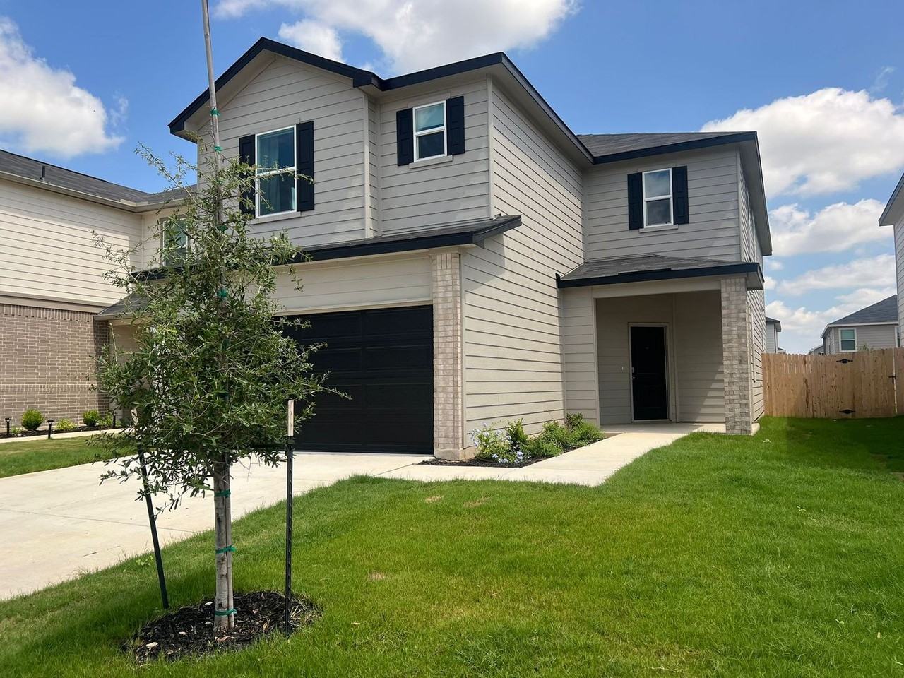 7910 Rock Wren Fall - Photo 2 of 36