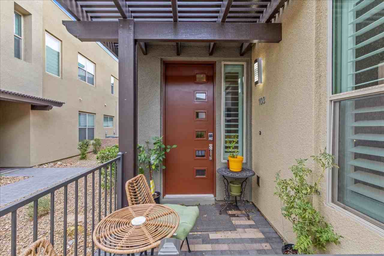 11286 Cactus Tower Ave #103 - Photo 4 of 24