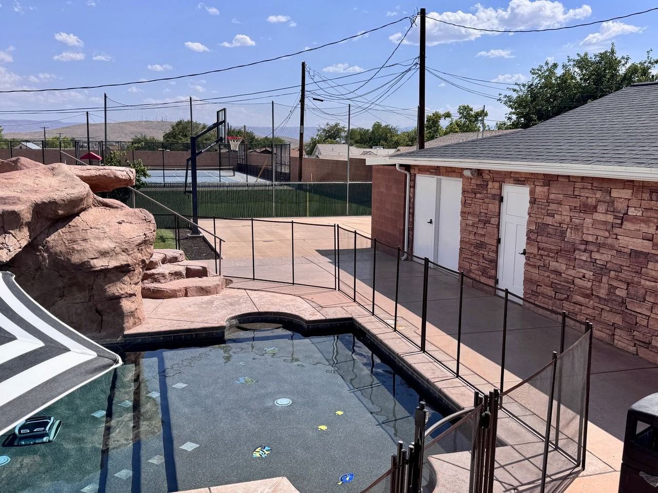 534 E 400 S - Photo 2 of 22