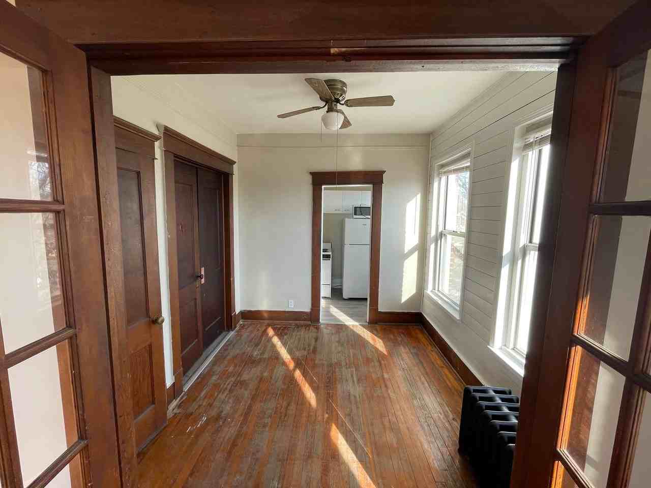 202 202 E Jefferson - 202 E Jefferson St #408 - Photo 6 of 10