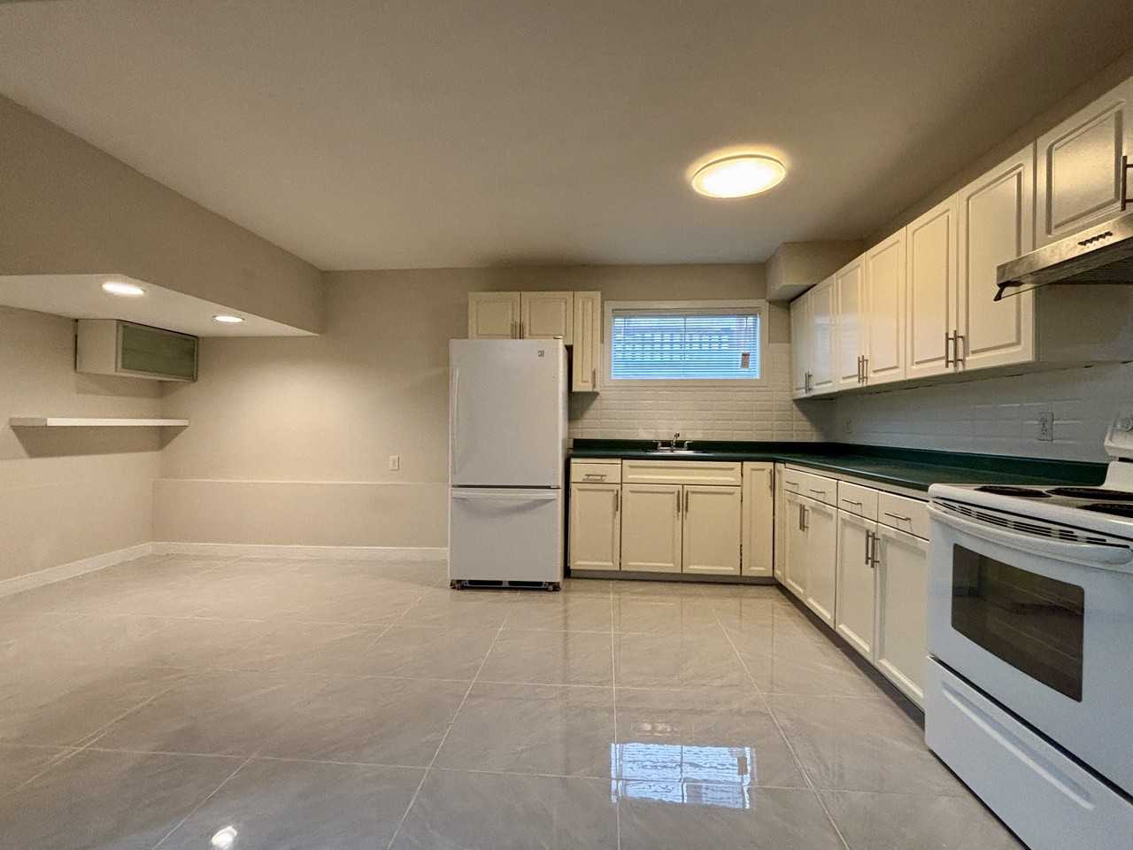 1847 Prairie Avenue - Photo 2 of 12