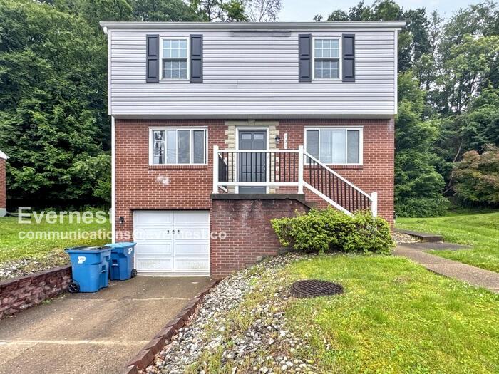131 Greenview Dr - Photo 2 of 25