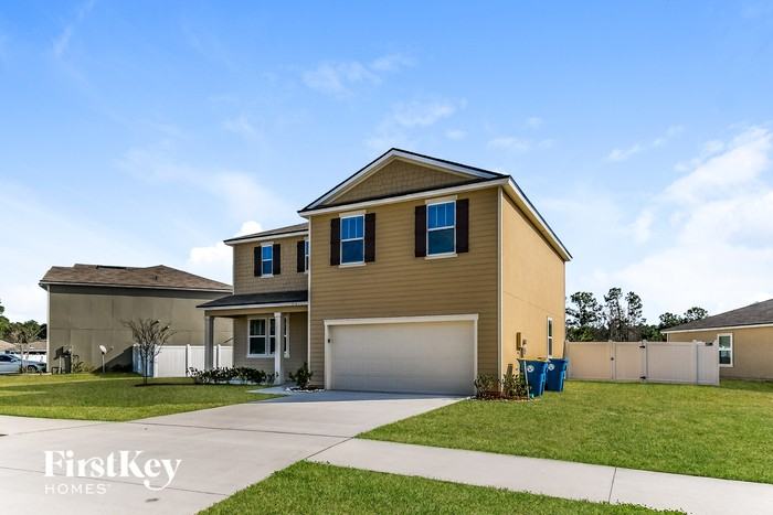 2360 Sea Palm Ave - Photo 2 of 15