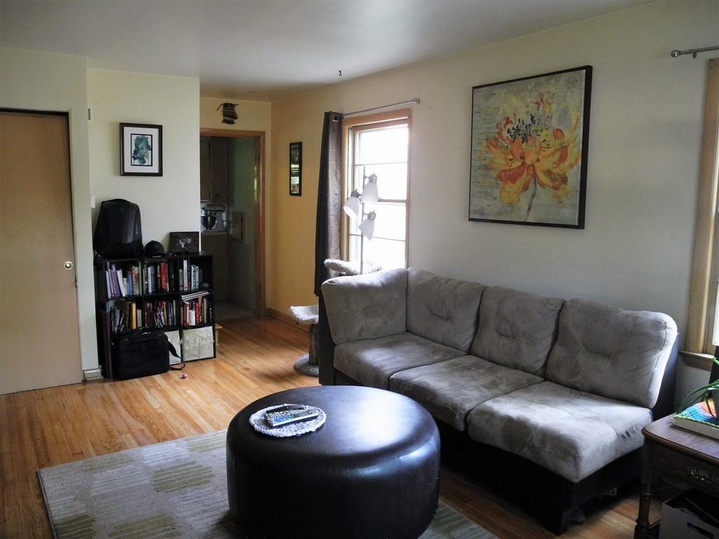 1949 Heath Ave #1949 - Photo 4 of 11