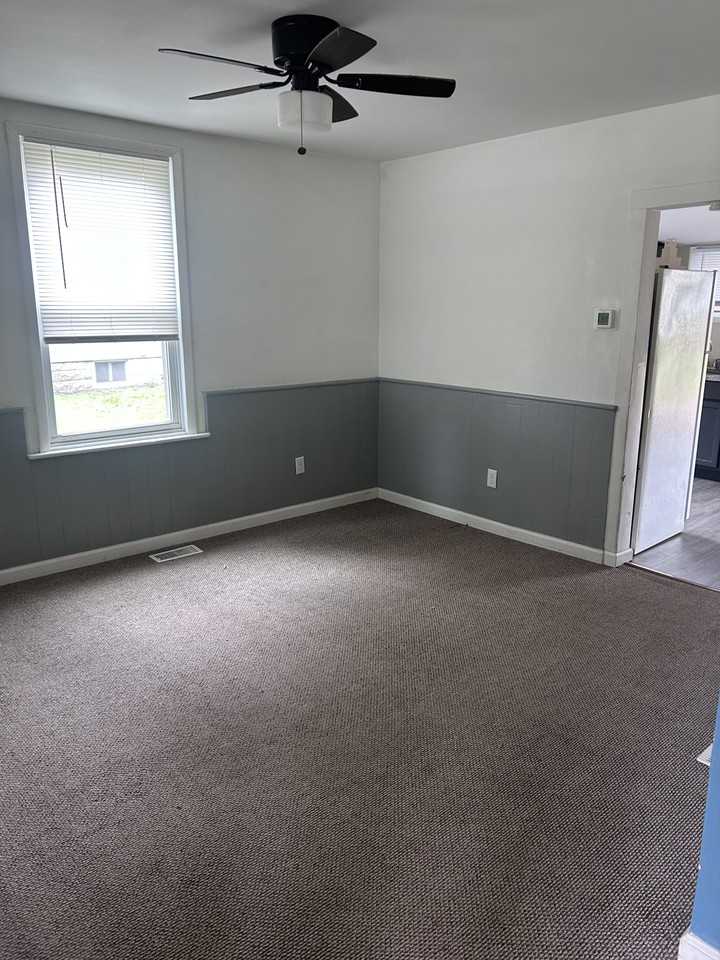 1925 Main St #NA - Photo 2 of 2