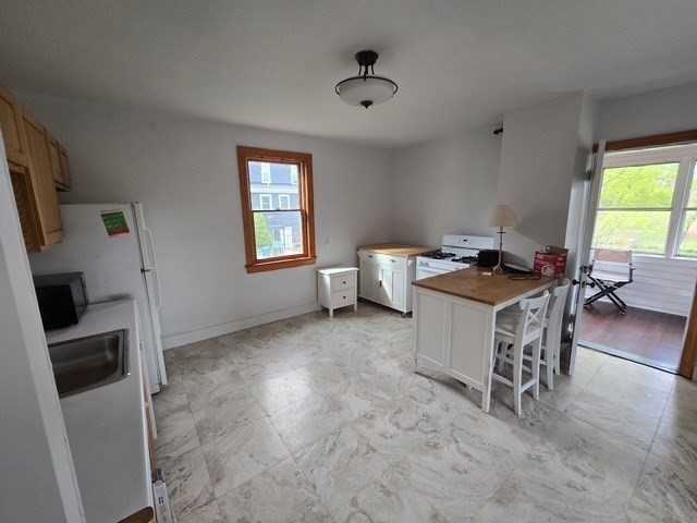 86 Butler St #1 - Photo 2 of 19