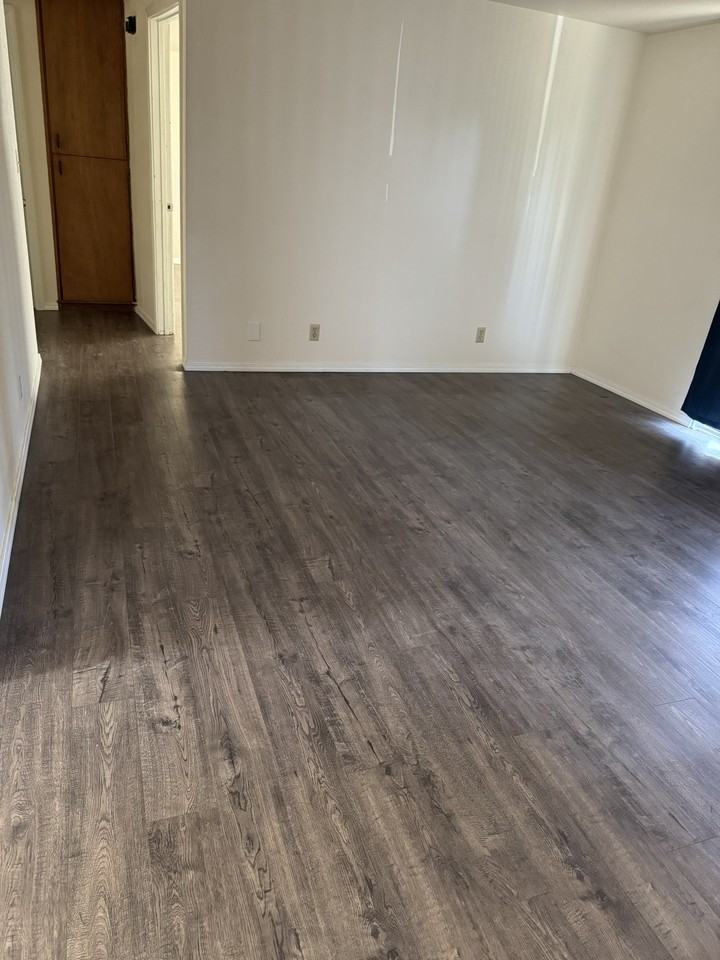 125 Summit Ave N #6 - Photo 2 of 4