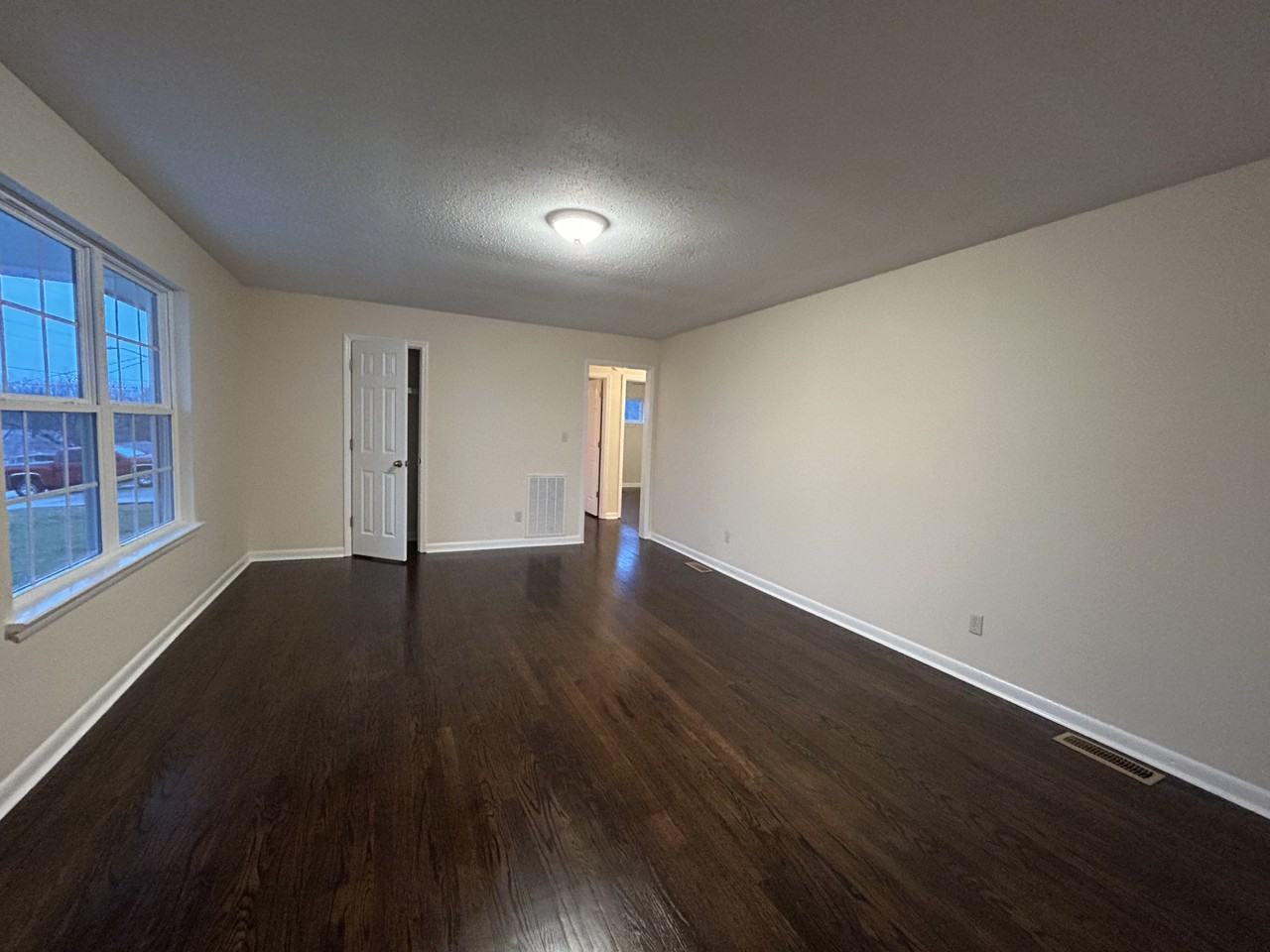 2910 Alto Vista Street Northwest #NA - Photo 4 of 13