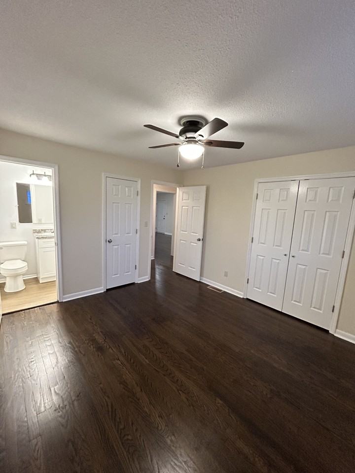 2910 Alto Vista Street Northwest #NA - Photo 5 of 13