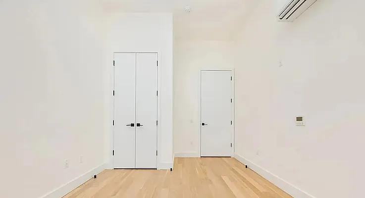 Gold St #113 - Photo 4 of 20