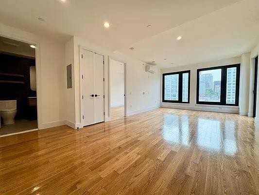 Gold St #715 - Photo 3 of 20