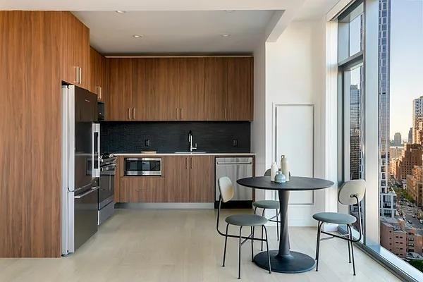 Willoughby St #32D - Photo 3 of 20