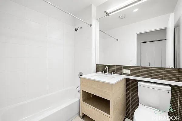 Dekalb Ave #4B - Photo 7 of 20