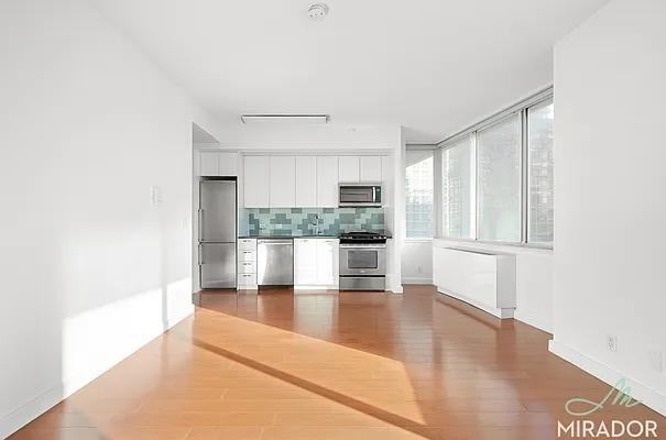 Dekalb Ave #16L - Photo 6 of 20