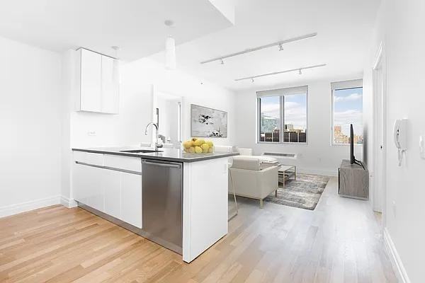 W 54th St #26L - Photo 2 of 20
