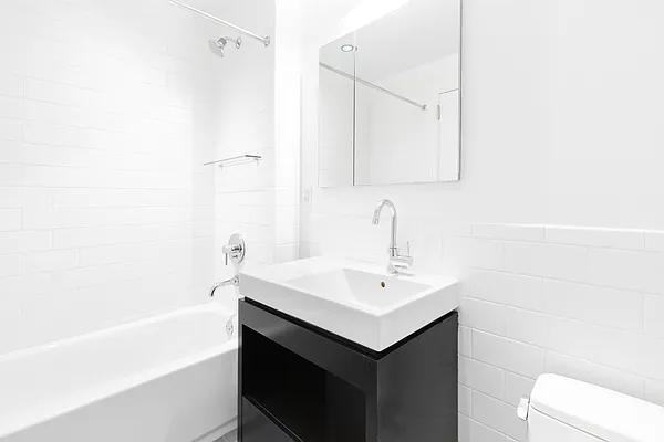 W 54th St #26L - Photo 7 of 20