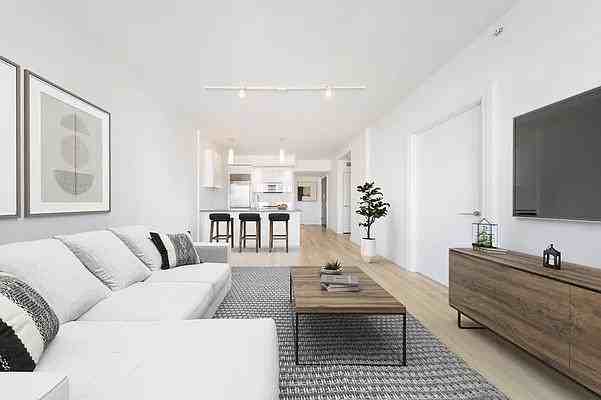 W 54th St #22W - Photo 2 of 20