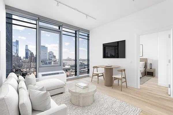 W 54th St #23V - Photo 2 of 20