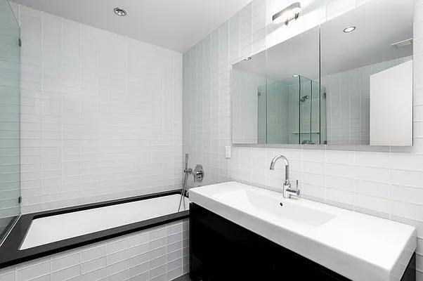 W 54th St #23V - Photo 6 of 20