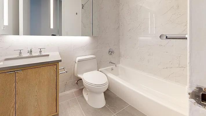 W 52nd St #29D - Photo 4 of 7