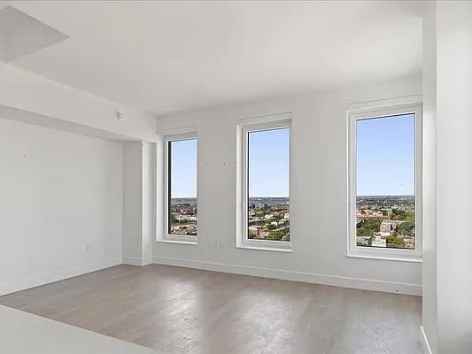 Carroll St #E810 - Photo 3 of 16