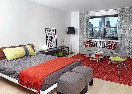 E 39th St #17B - Photo 3 of 9